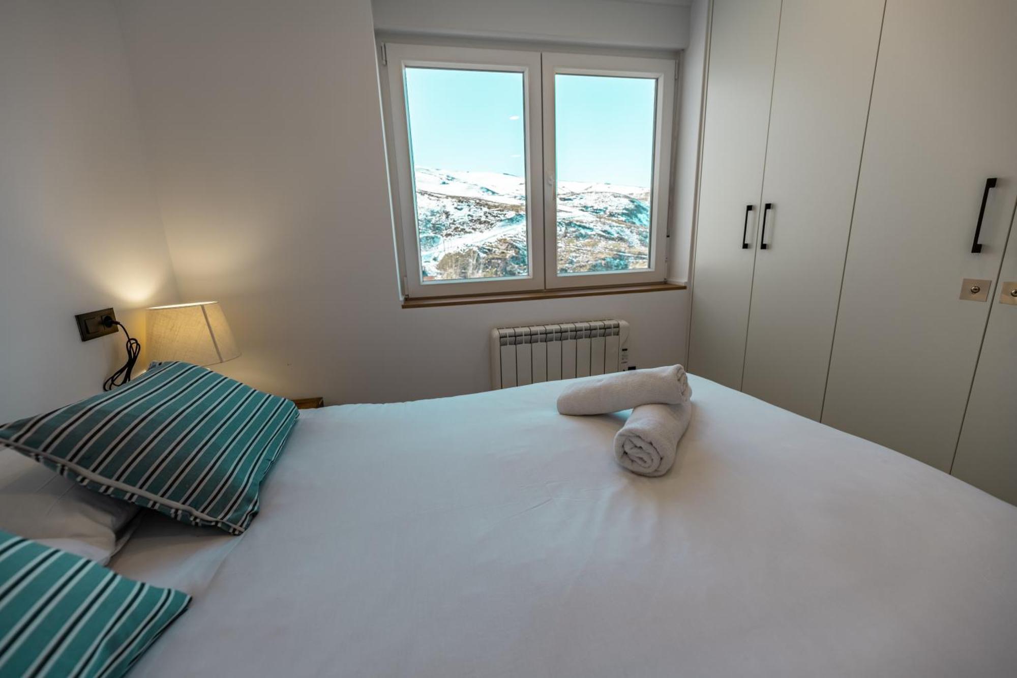 Luxury Refurnished Apartment With Private Parking Close To Ski Slopes Sierra Nevada Exterior foto