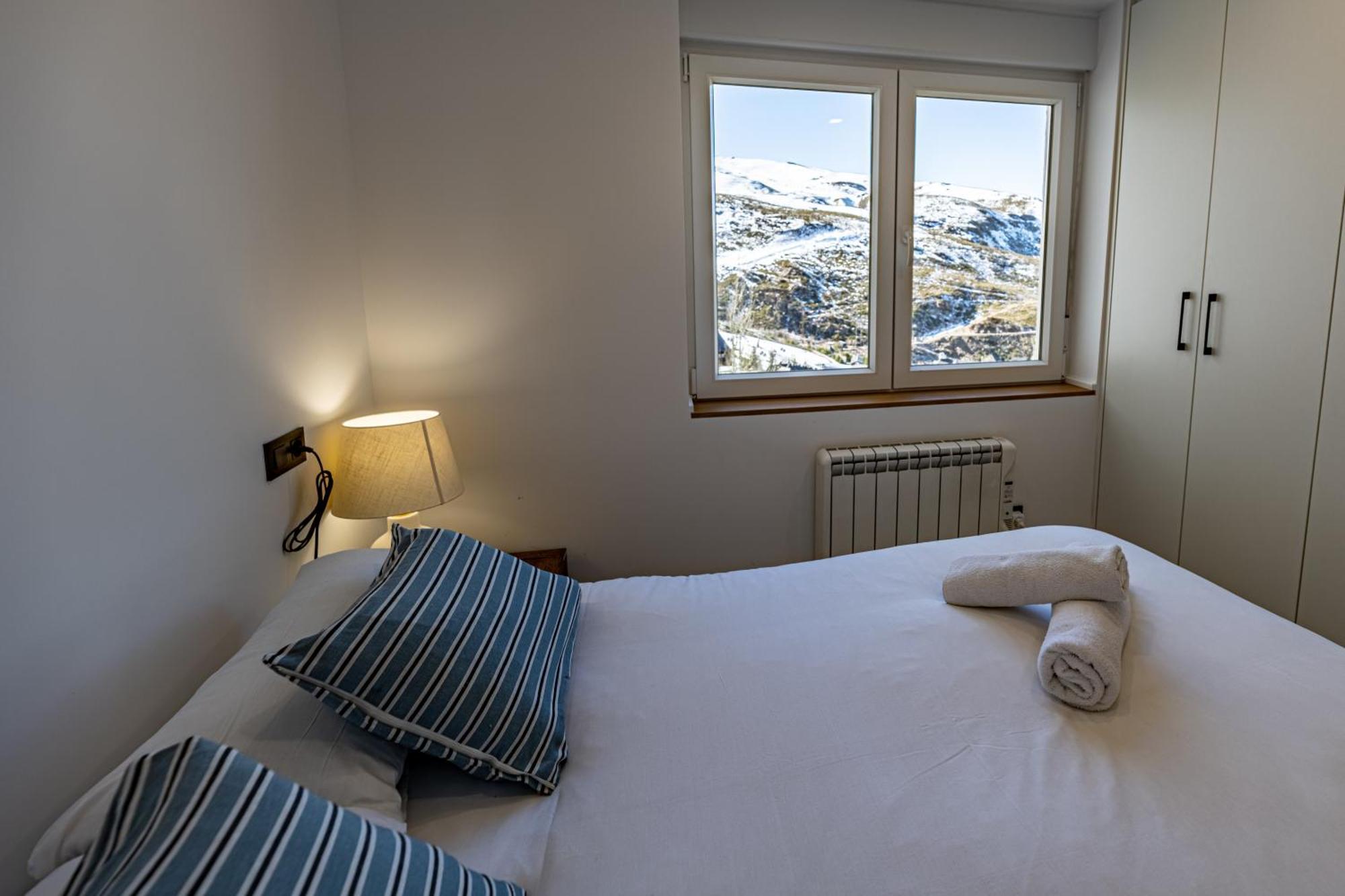 Luxury Refurnished Apartment With Private Parking Close To Ski Slopes Sierra Nevada Exterior foto